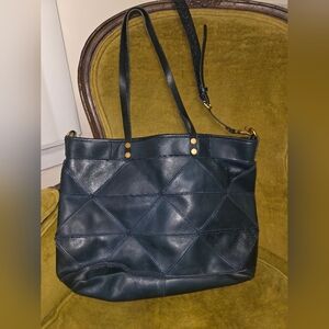 Old Trend Prism Tote Bag Navy Leather Crossbody